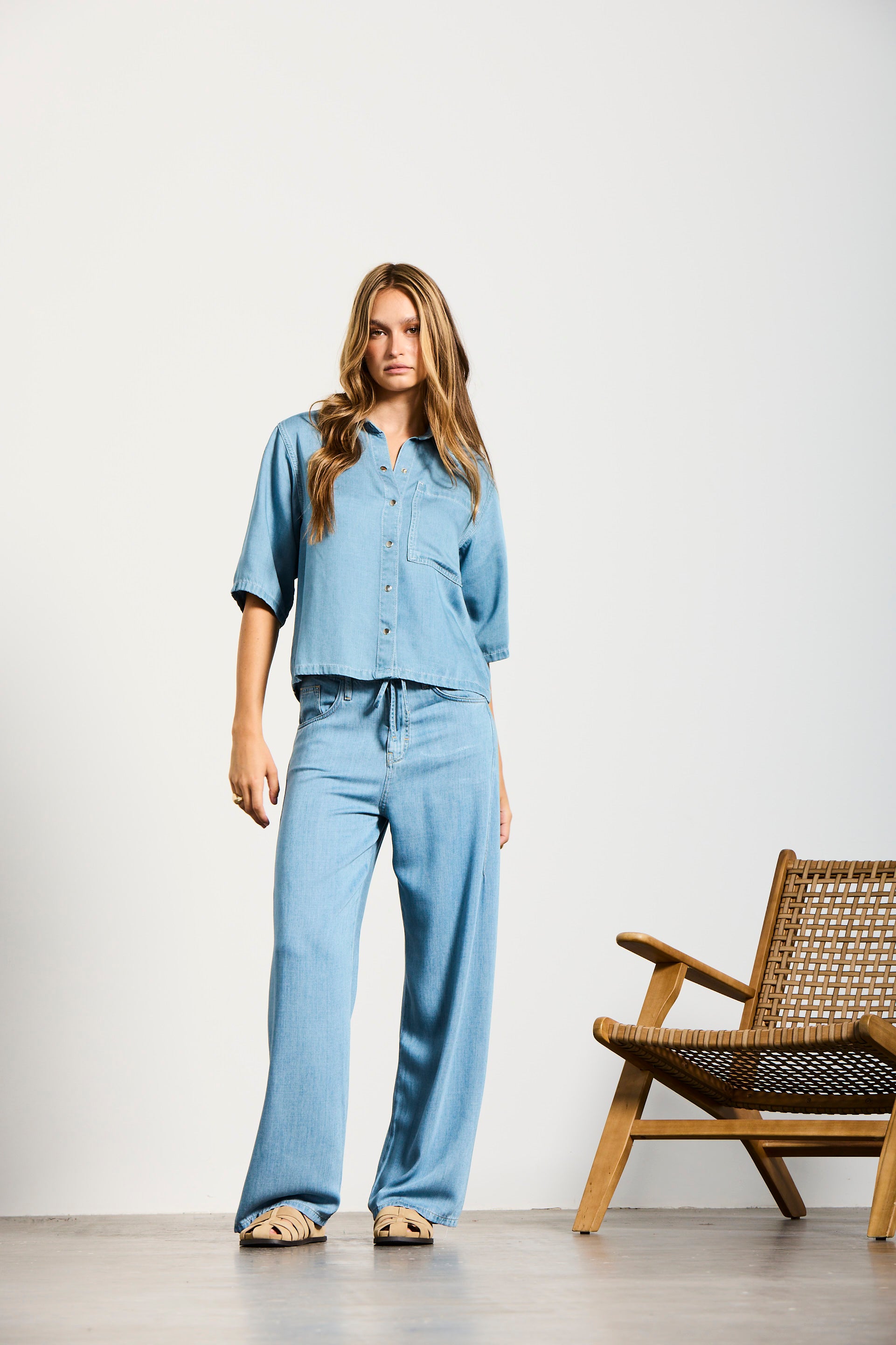 68 | THE SHIRT | LIGHTBLUE