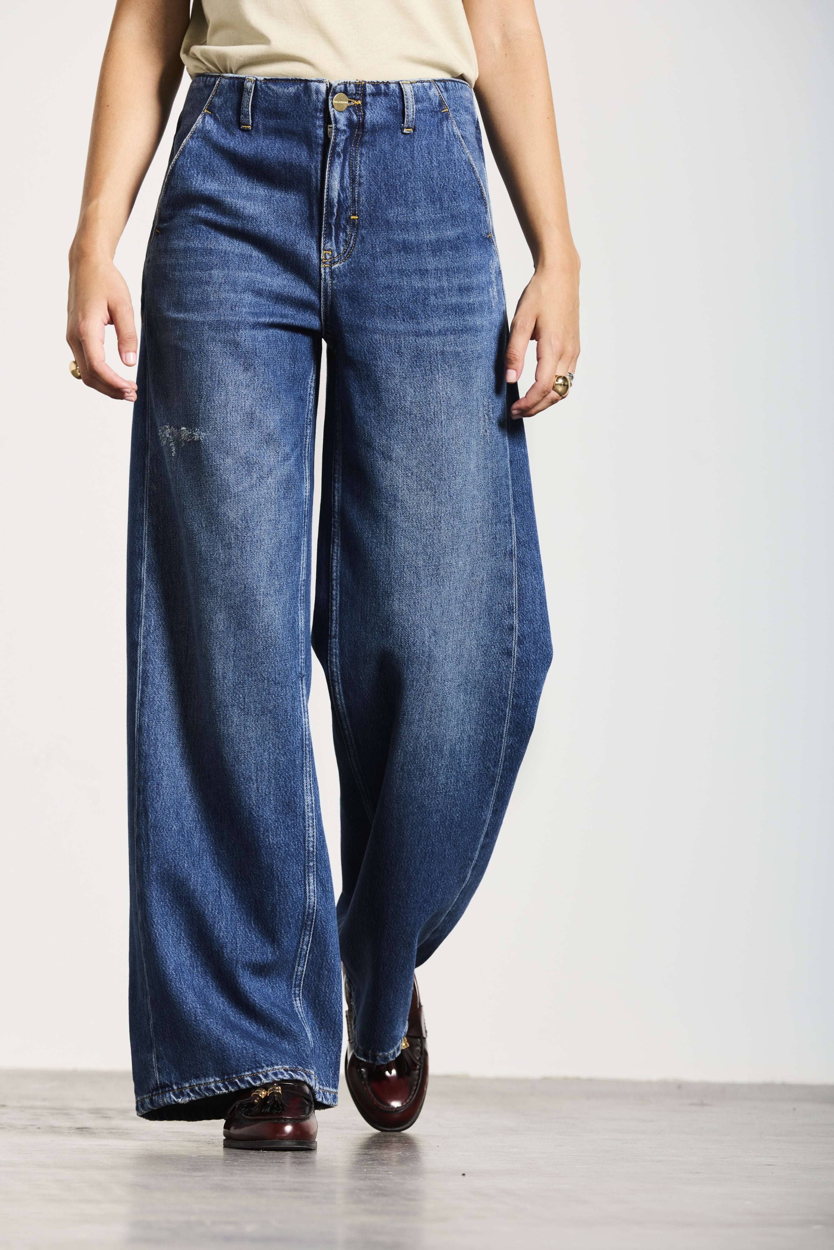 WALLSTADT | TWISTED WIDE LEG | VINTAGEBLUE GOLDGARN DENIM