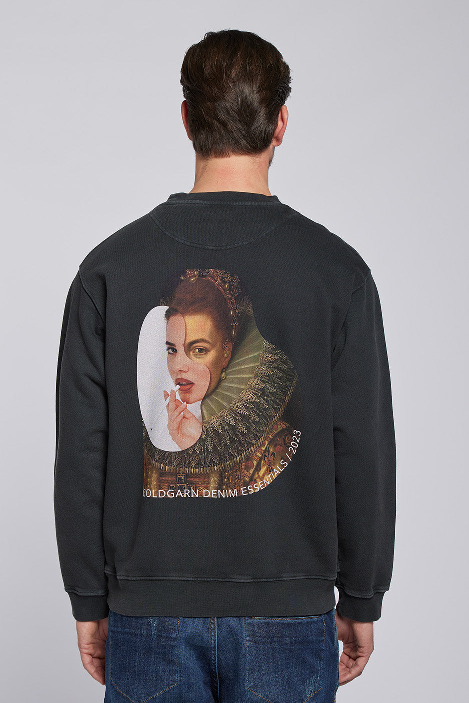 68 | THE VINTAGE QUEEN CREWNECK | VINTAGEBLACK GOLDGARN DENIM