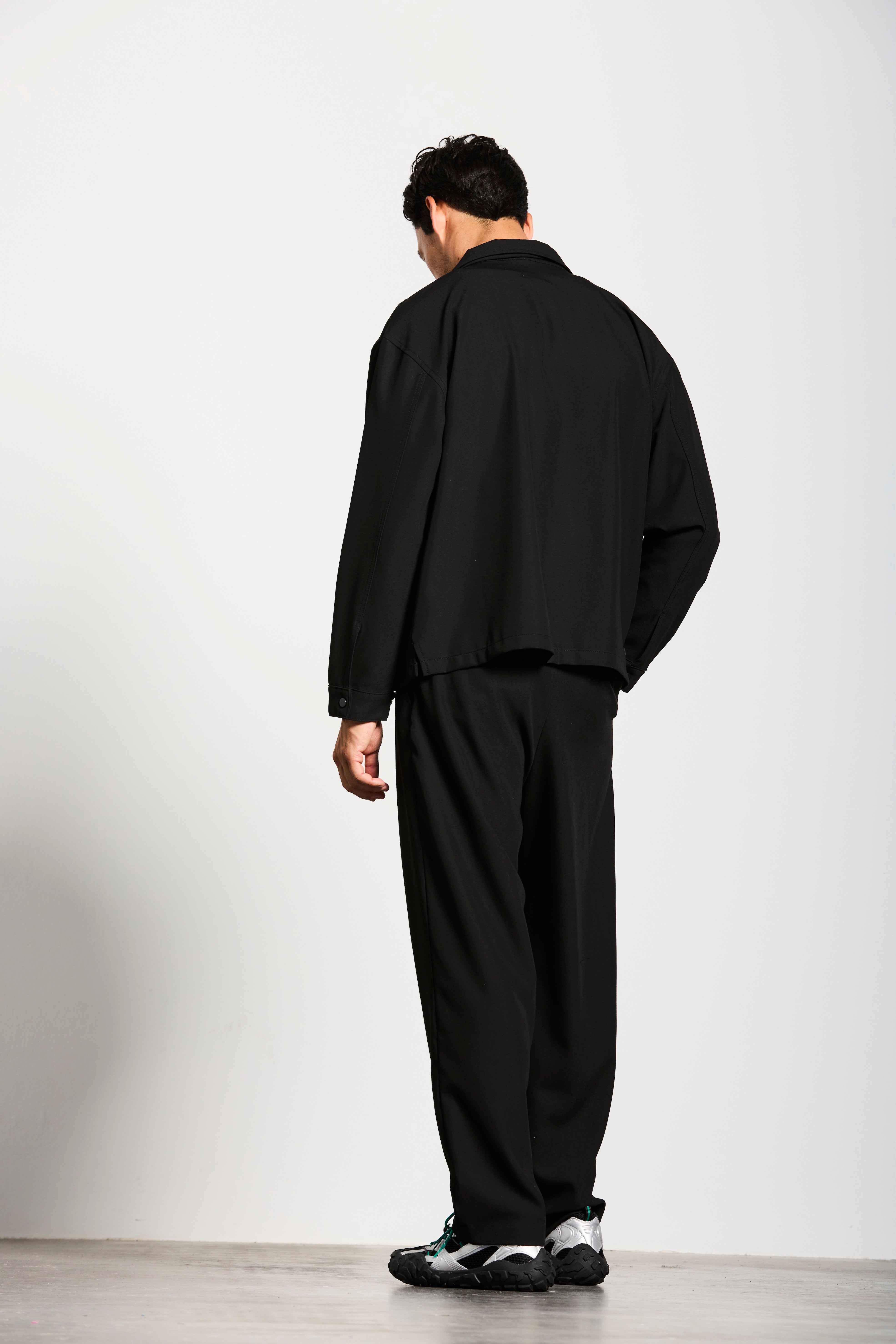 PARADEPLATZ | LOOSE FIT | BLACK GOLDGARN DENIM