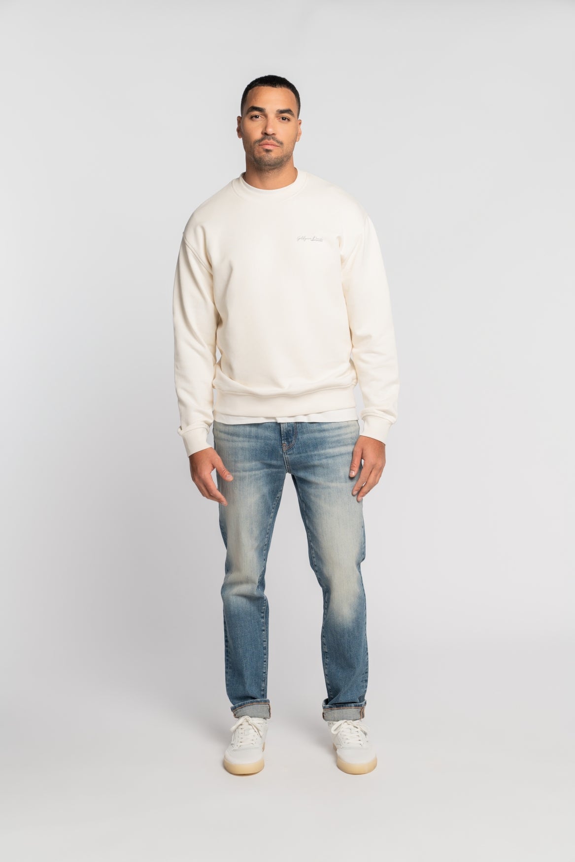 NECKARAU | CROPPED | VINTAGEBLUE