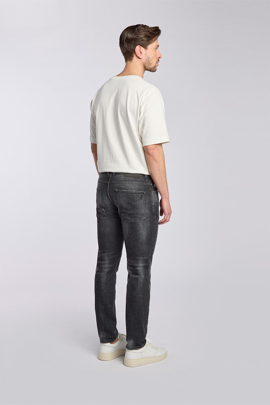 U2 | SLIM FIT | VINTAGEBLACK GOLDGARN DENIM