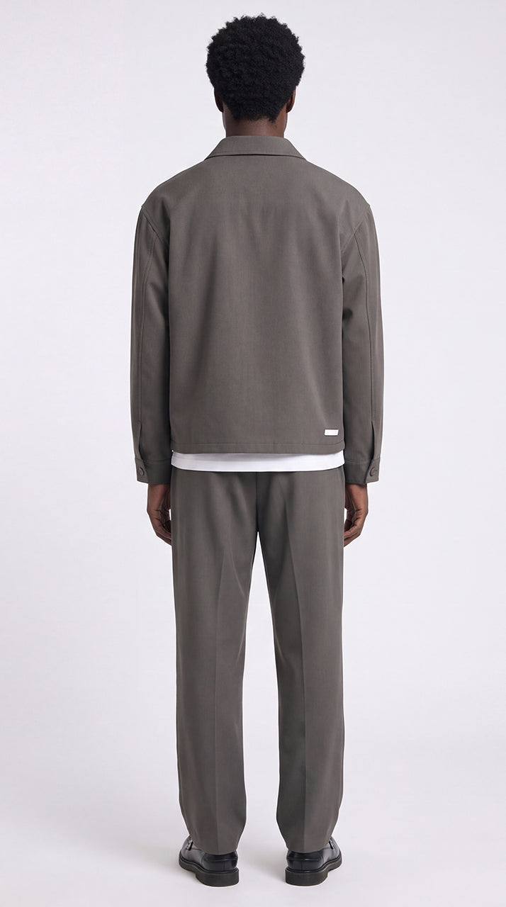 68 | THE CLEAN JACKET | DARKGREY
