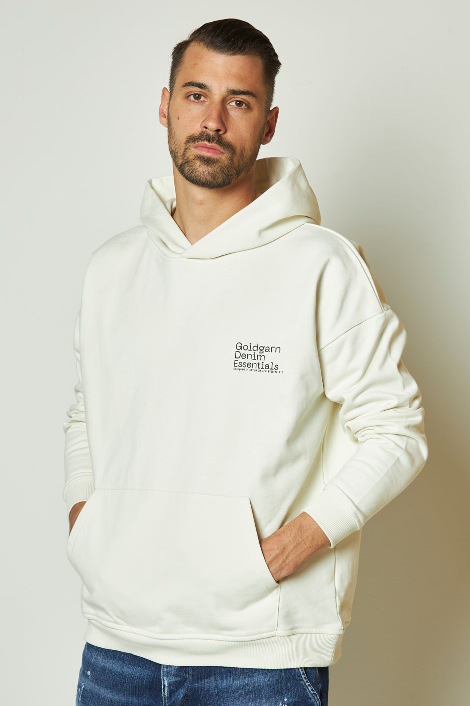 Color 1001 - 1 - GGU02060_front_White.jpg