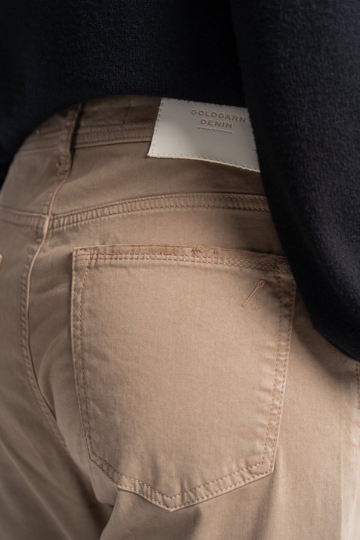 C4 | RELAXED FIT | SAND