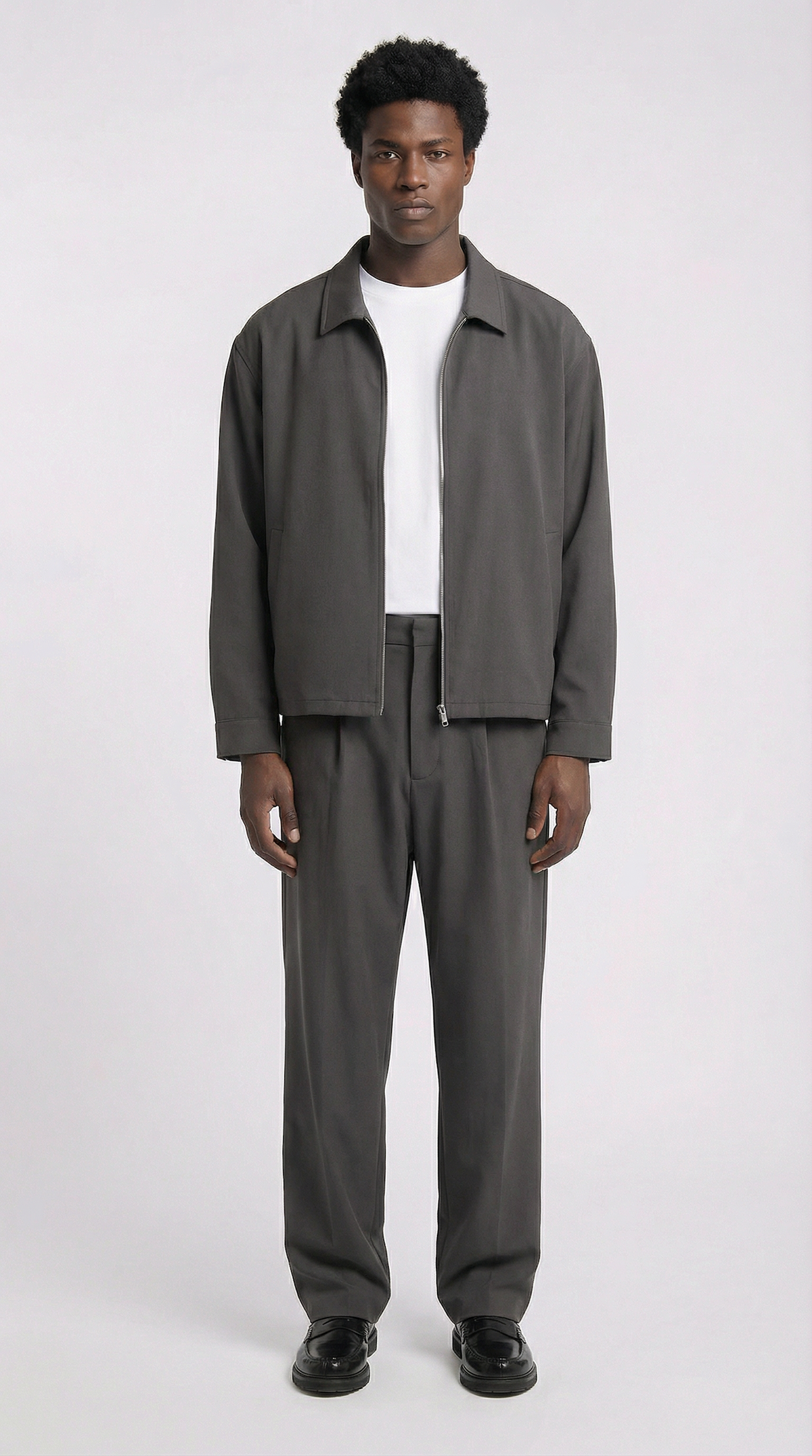 68 | THE CLEAN JACKET | DARKGREY